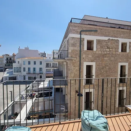 Apartment Centrally Located In L Escala