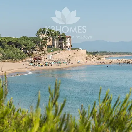 Centrally Located In L Escala Apartment *